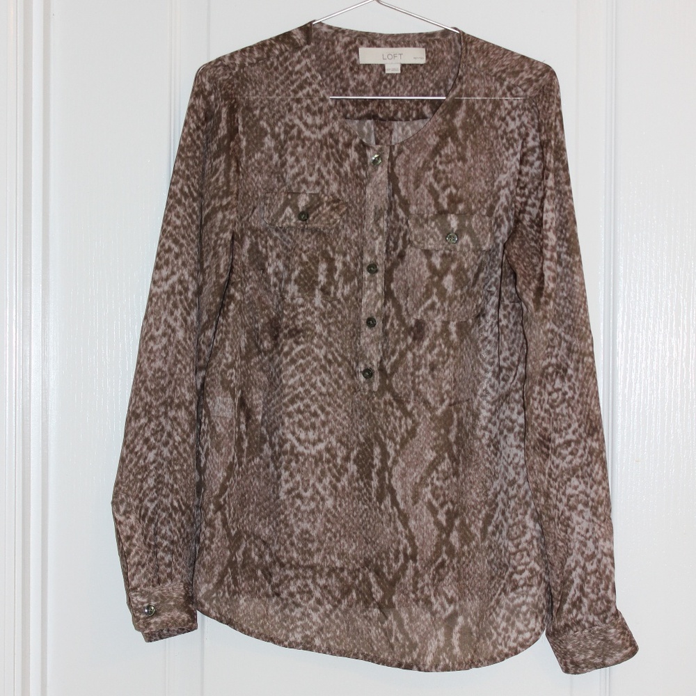 Ann Taylor Loft Leopard Print Shirt Blouse XS